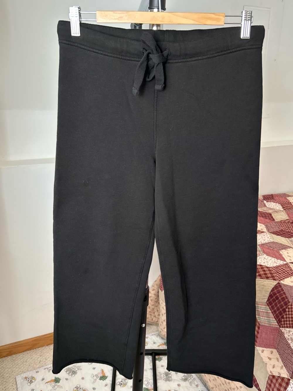 Frank & Eileen Catherine Favorite Sweatpant Cropped Wide Leg Black
